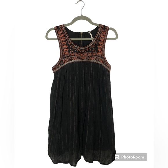 Free People Dresses & Skirts - Free People Women’s Dress Beaded Gauze Open Back Casual Carefree Flowing